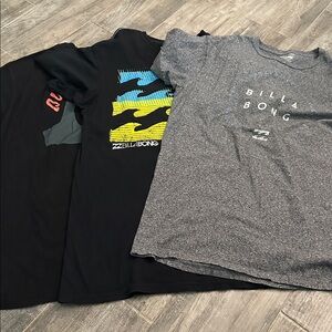 2 Men’s Pacsun Tees sz XL